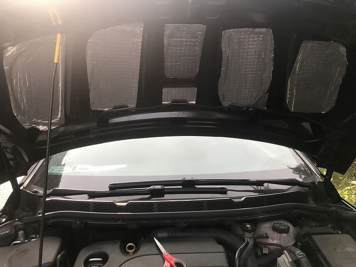 Prémiové samolepicí butylové zvukově izolační rohože ABM Xtreme v rolích, 1.5mm, 1m2 ABM Insulation Prémiové samolepicí butylové zvukově izolační rohože ABM Xtreme v rolích, 1.5mm, 1m2 Butilové zvukově izolační rohože ABM Xtreme abm butyl matt názory ABM Insulation