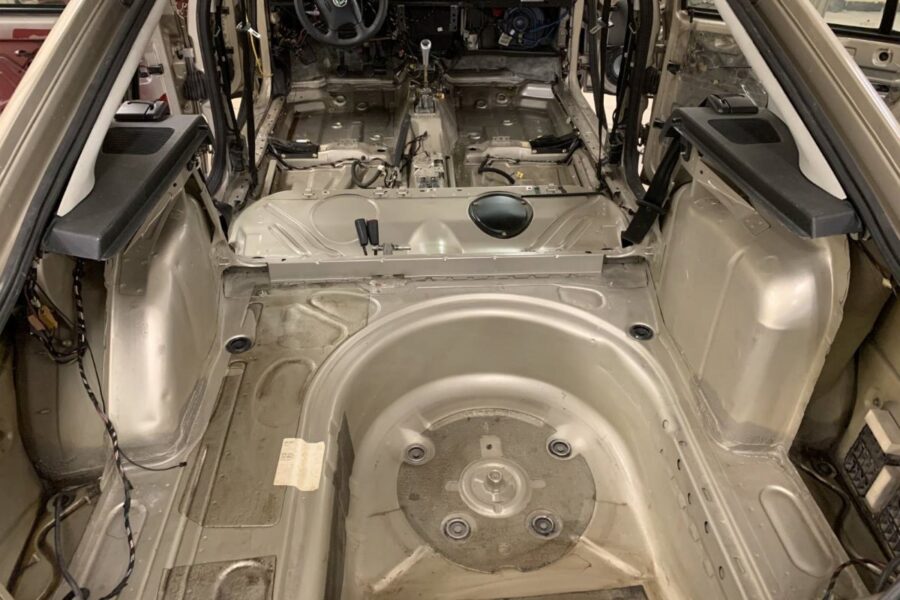 Odhlučnění kufru a rezervního kola vozu ABM Insulation Odhlučnění kufru a rezervního kola vozu ABM Insulation